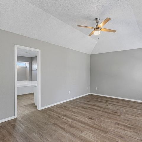 4049 Saint Christopher Lane, Dallas, TX 75287