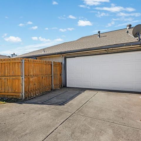 4049 Saint Christopher Lane, Dallas, TX 75287