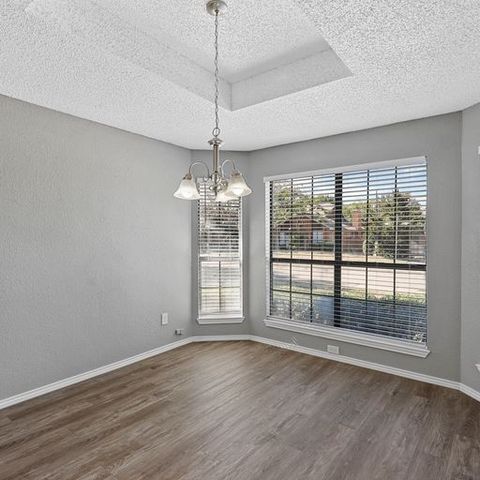 4049 Saint Christopher Lane, Dallas, TX 75287