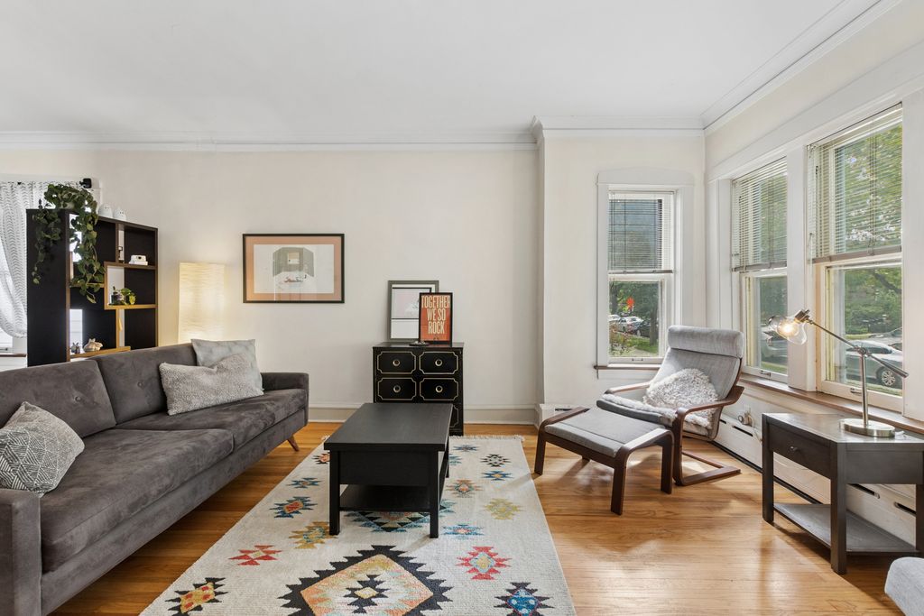 5249 N Sawyer Avenue, Chicago, IL 60625 — photo 2