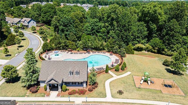 500 Brighton Park Circle, Hoschton, GA 30548