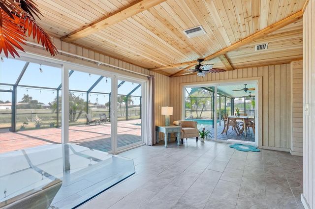 11 OAKLAND HILLS COURT, Rotonda West, FL 33947