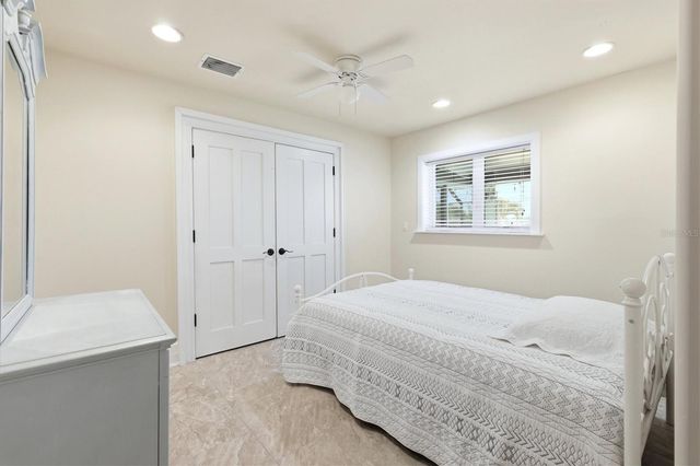 11 OAKLAND HILLS COURT, Rotonda West, FL 33947