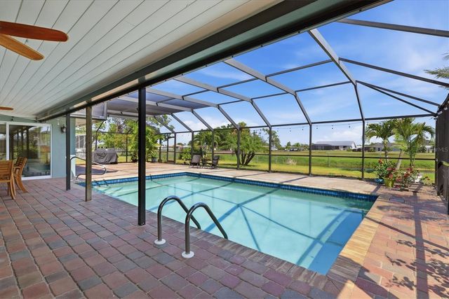 11 OAKLAND HILLS COURT, Rotonda West, FL 33947