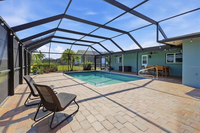 11 OAKLAND HILLS COURT, Rotonda West, FL 33947