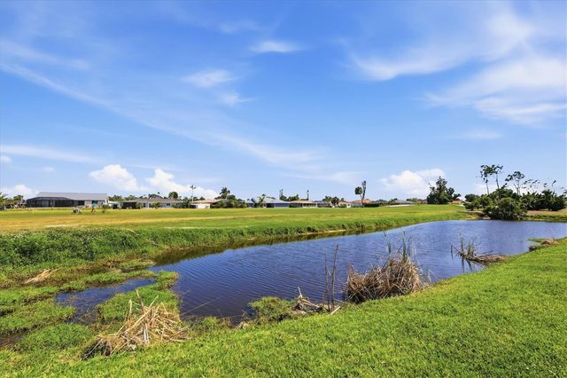 11 OAKLAND HILLS COURT, Rotonda West, FL 33947