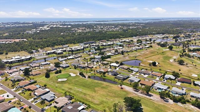 11 OAKLAND HILLS COURT, Rotonda West, FL 33947