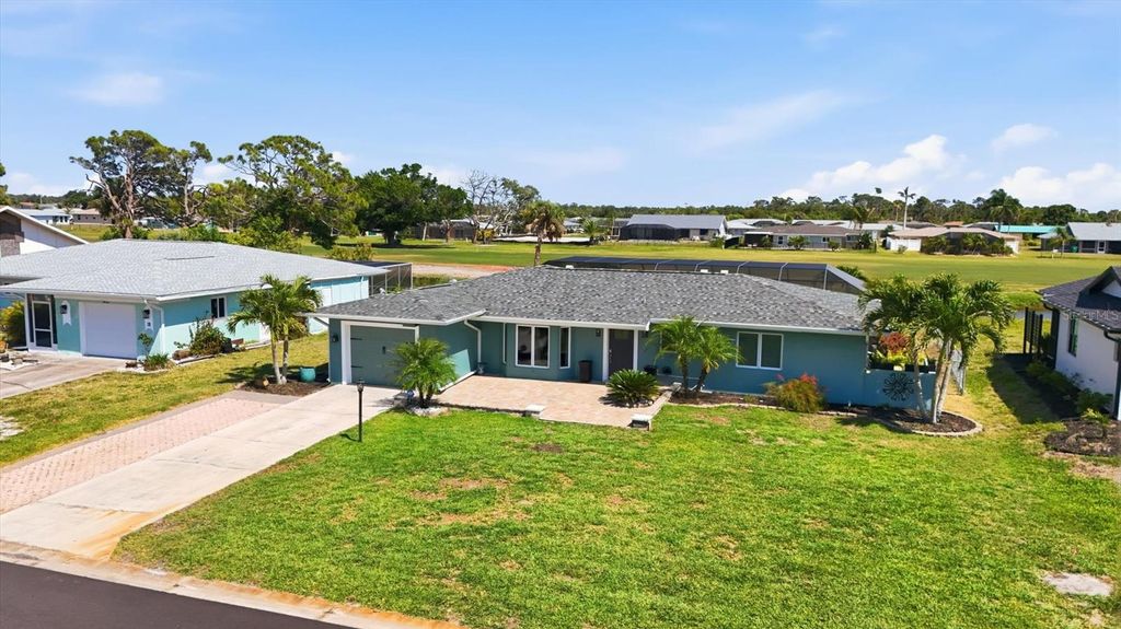 11 OAKLAND HILLS COURT, Rotonda West, FL 33947