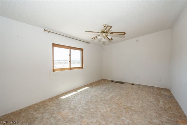 6461 Creb Court, Pahrump, NV 89060