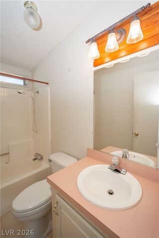 6461 Creb Court, Pahrump, NV 89060