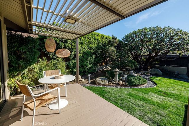 15 Margate Square, Palos Verdes Estates, CA 90274