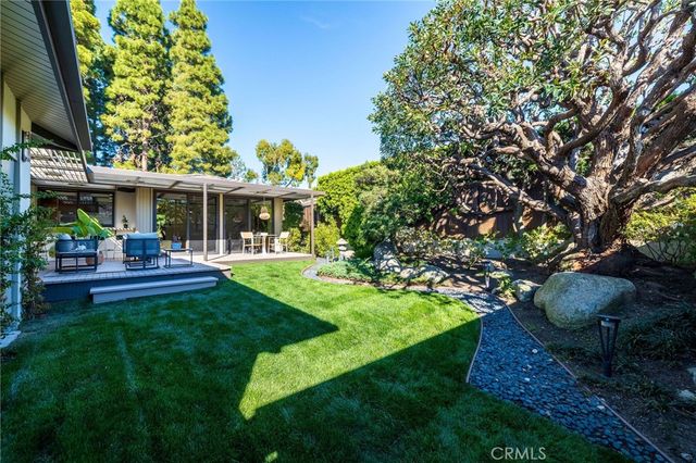 15 Margate Square, Palos Verdes Estates, CA 90274
