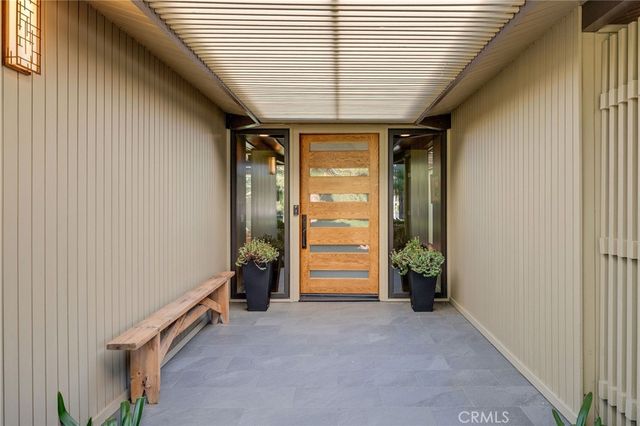 15 Margate Square, Palos Verdes Estates, CA 90274