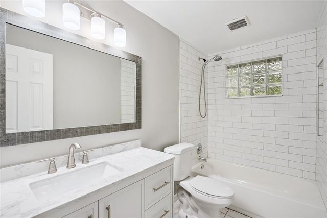 280 W FERN DRIVE, Orange City, FL 32763