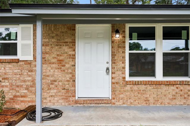 280 W FERN DRIVE, Orange City, FL 32763