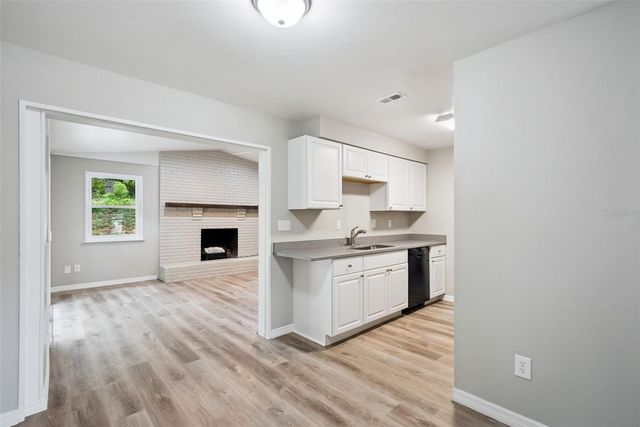 280 W FERN DRIVE, Orange City, FL 32763