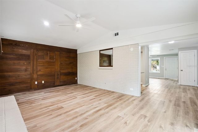 280 W FERN DRIVE, Orange City, FL 32763