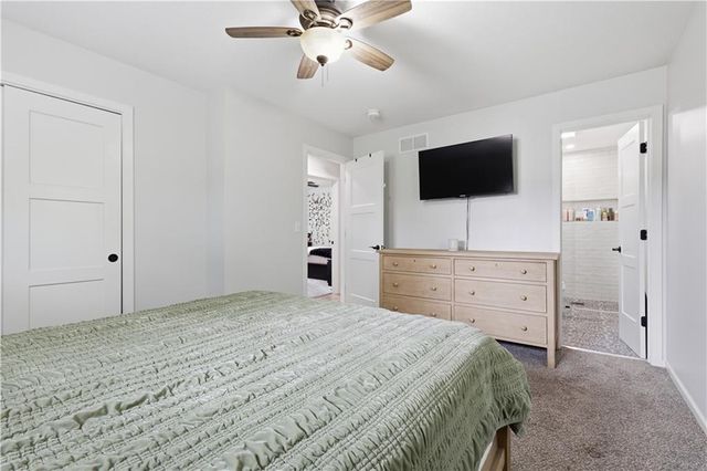 6709 Eastside Drive, Kansas City, MO 64152