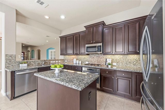 9997 Willow Falls Lane, Brookshire, TX 77423