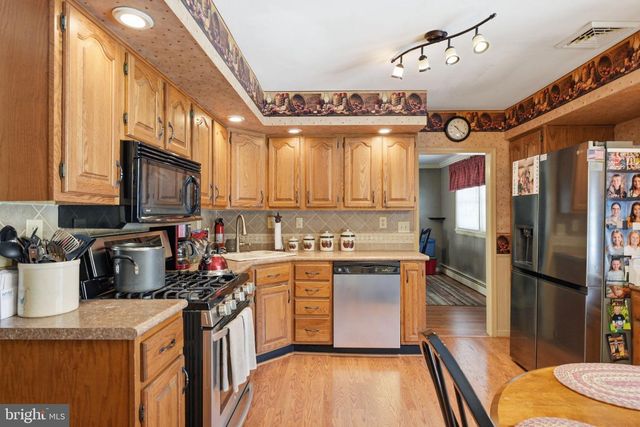 1848 BRACKENVILLE RD, Hockessin, DE 19707