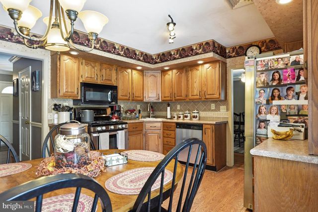 1848 BRACKENVILLE RD, Hockessin, DE 19707