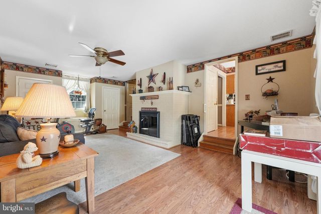 1848 BRACKENVILLE RD, Hockessin, DE 19707