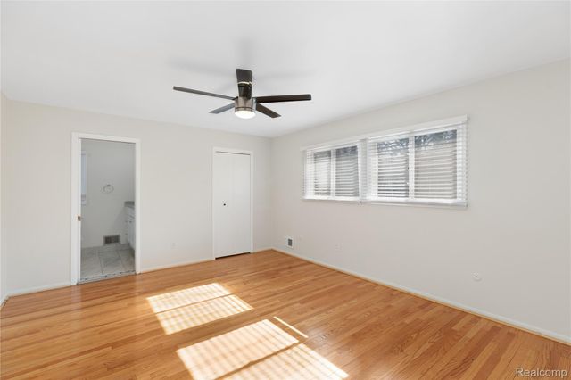 25538 Parsons Drive, Southfield, MI 48075
