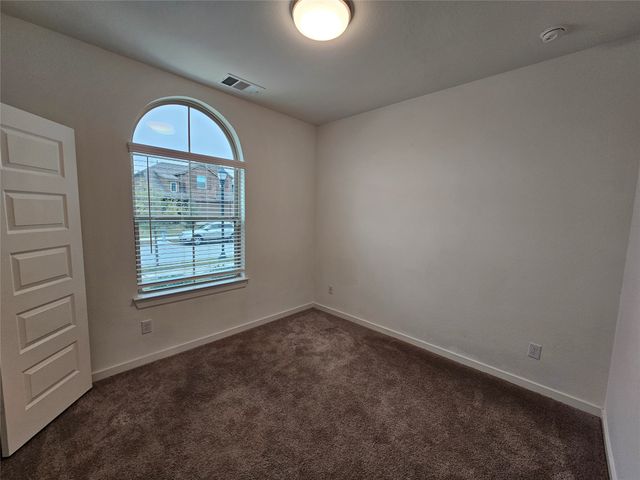 3915 Chesapeake Lane, Forney, TX 75126