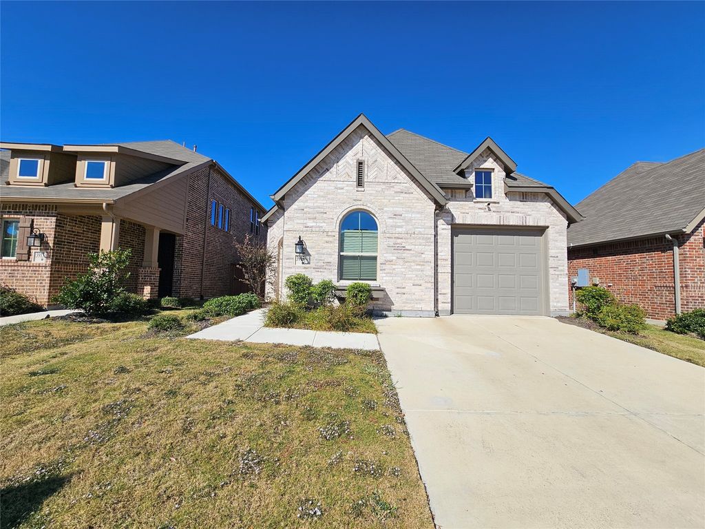 3915 Chesapeake Lane, Forney, TX 75126