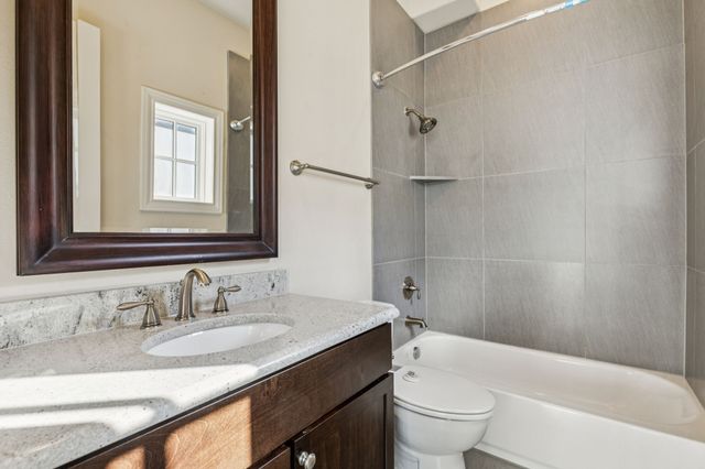 2138 Aylesport Drive, Dallas, TX 75201