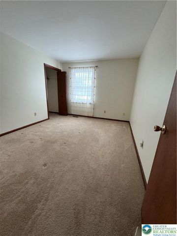 1207 Kressler Road, Allentown City, PA 18103