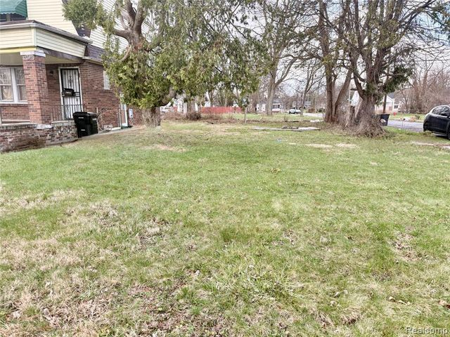17245 Evergreen Road, Detroit, MI 48219