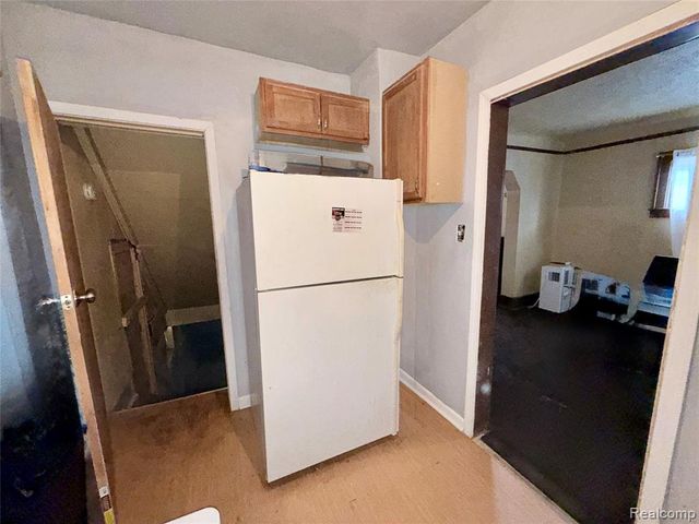 17245 Evergreen Road, Detroit, MI 48219