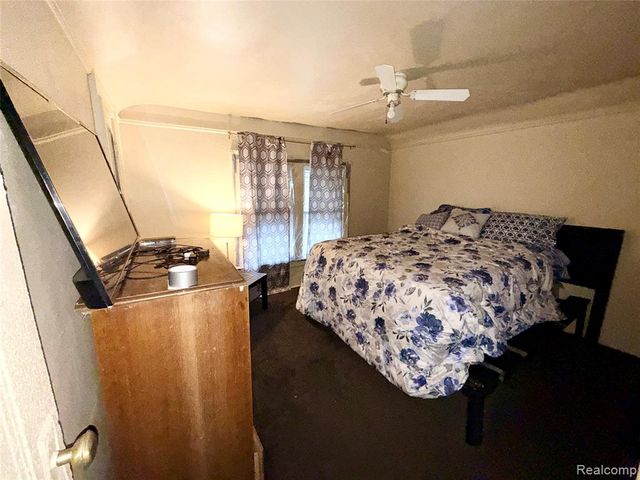 17245 Evergreen Road, Detroit, MI 48219