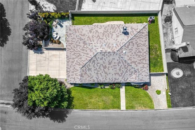 18499 Mountain Meadows, Victorville, CA 92395