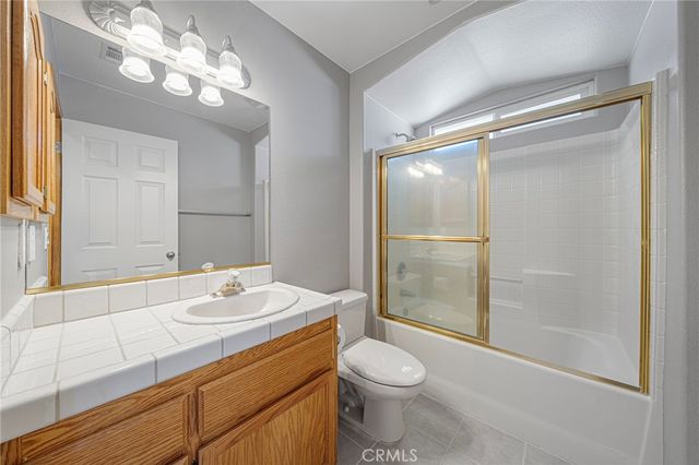 18499 Mountain Meadows, Victorville, CA 92395