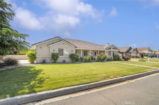 18499 Mountain Meadows, Victorville, CA 92395
