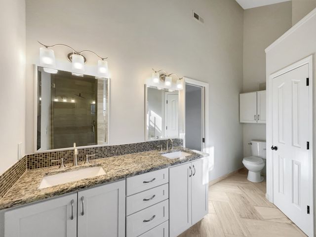 8432 Indian Hills Dr, Nashville, TN 37221