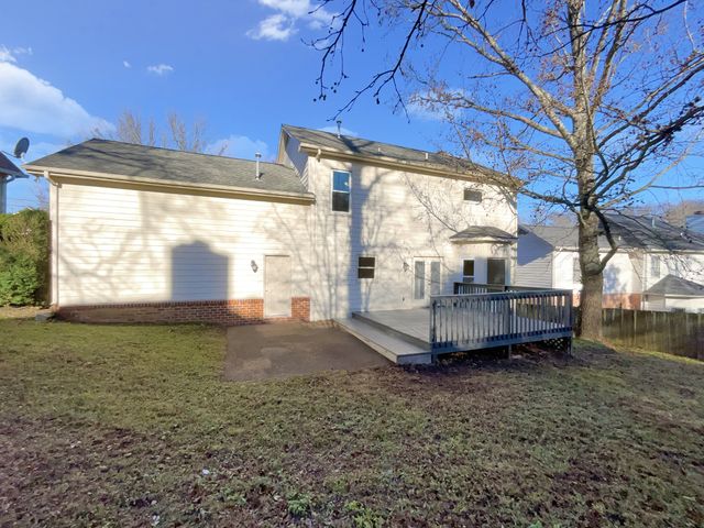 8432 Indian Hills Dr, Nashville, TN 37221