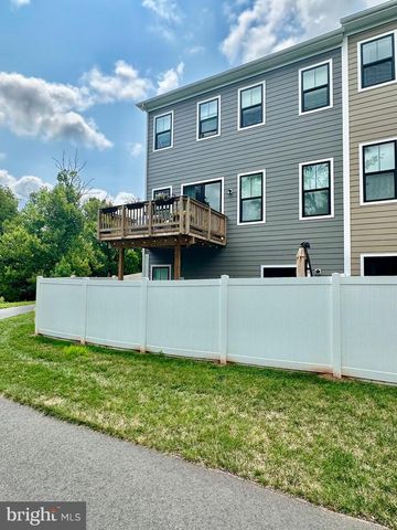 43928 MARITIME SONG TER, Leesburg, VA 20176
