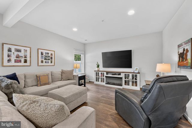 43928 MARITIME SONG TER, Leesburg, VA 20176