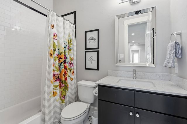 801 Serene Estates DR, Austin, TX 78738