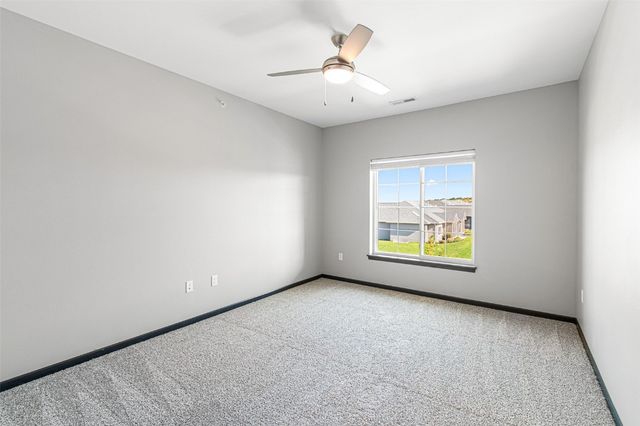 2875 Spring Rose Circle 308, Coralville, IA 52241