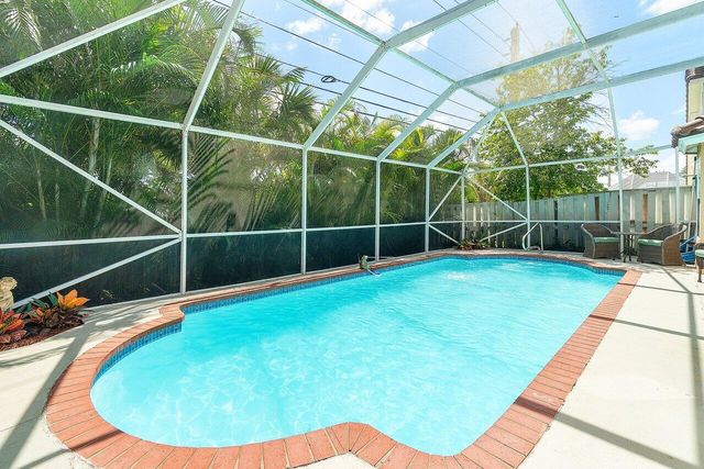 13270 Greenshore Place, Wellington, FL 33414