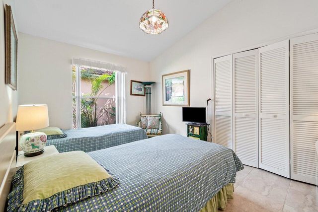 13270 Greenshore Place, Wellington, FL 33414