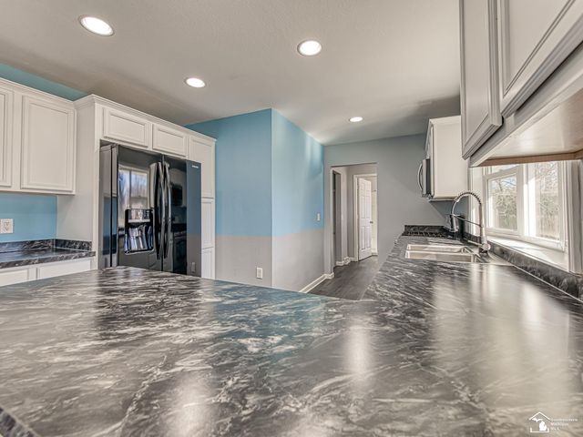 3663 Saint Anthony Road, Temperance, MI 48182