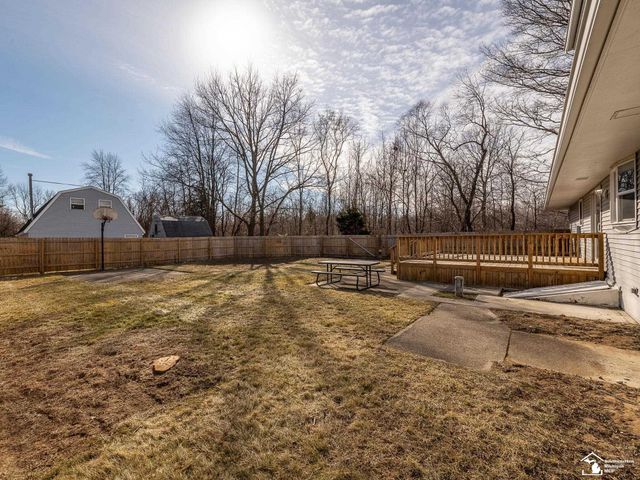 3663 Saint Anthony Road, Temperance, MI 48182