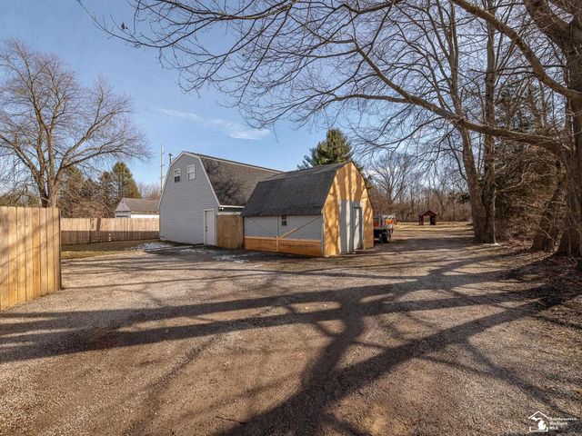 3663 Saint Anthony Road, Temperance, MI 48182