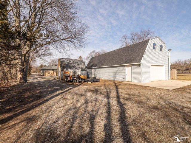 3663 Saint Anthony Road, Temperance, MI 48182
