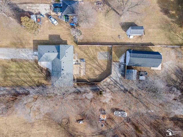 3663 Saint Anthony Road, Temperance, MI 48182